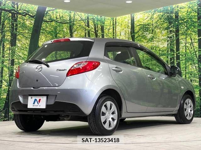Mazda DEMIO 2010-06 267632-17