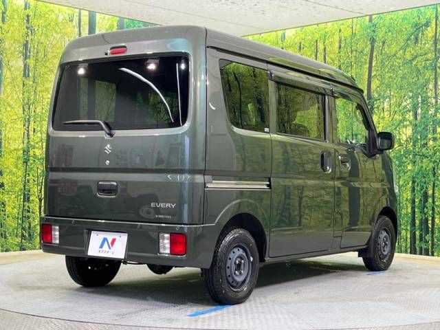 Suzuki EVERY 2022-11 186900-17