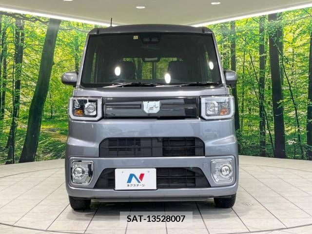 Daihatsu WAKE 2019-11 290119-14