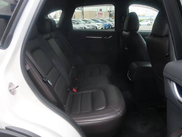 Mazda CX-5 2018-11 28415-9