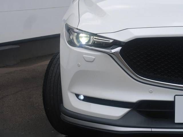 Mazda CX-5 2018-11 28415-12