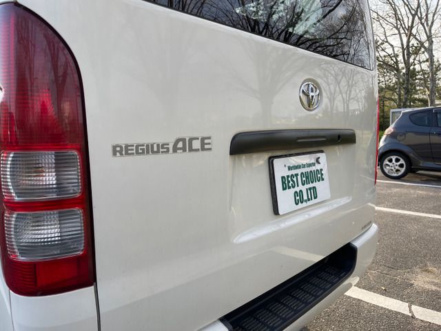 Toyota REGIUSACE VAN 2013-07 3864-18