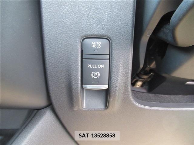 Nissan SERENA 2022-12 367767-16