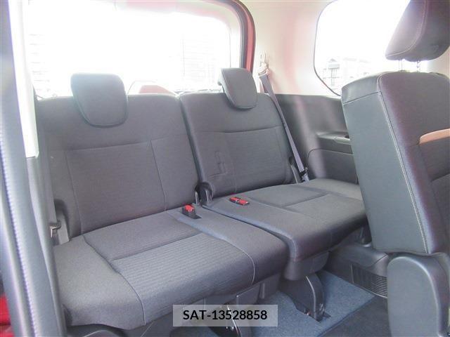Nissan SERENA 2022-12 367767-7