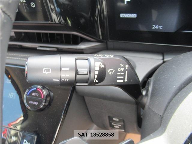 Nissan SERENA 2022-12 367767-22