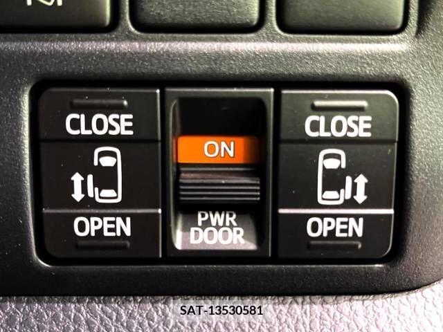 Toyota NOAH 2019-09 365092-5