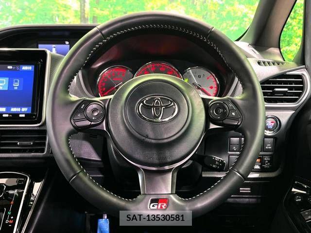 Toyota NOAH 2019-09 365092-12