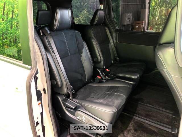 Toyota NOAH 2019-09 365092-9