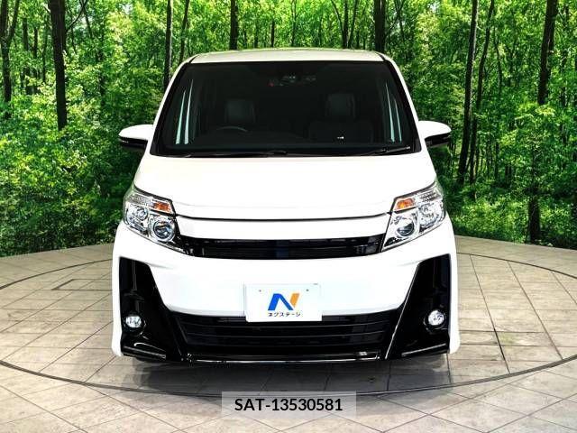 Toyota NOAH 2019-09 365092-15