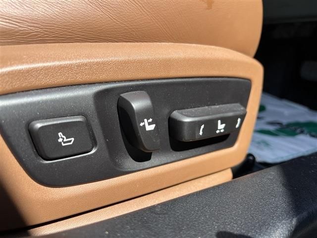 Lexus GS 2015-04 9797-17