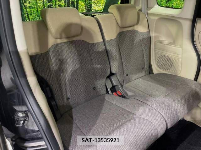 Honda N BOX 2019-01 364571-9