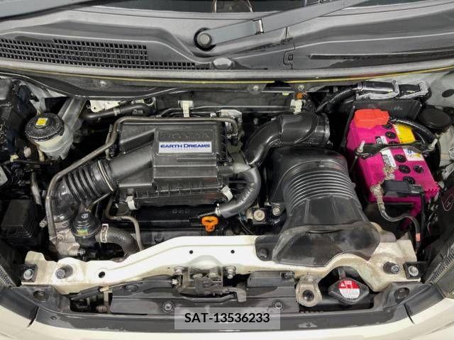 Honda N BOX CUSTOM 2015-03 306835-18