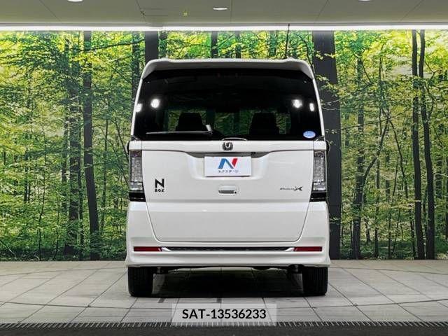 Honda N BOX CUSTOM 2015-03 306835-15