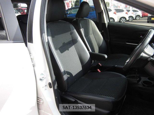 Toyota AQUA 2015-04 212497-9