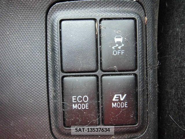 Toyota AQUA 2015-04 212497-22