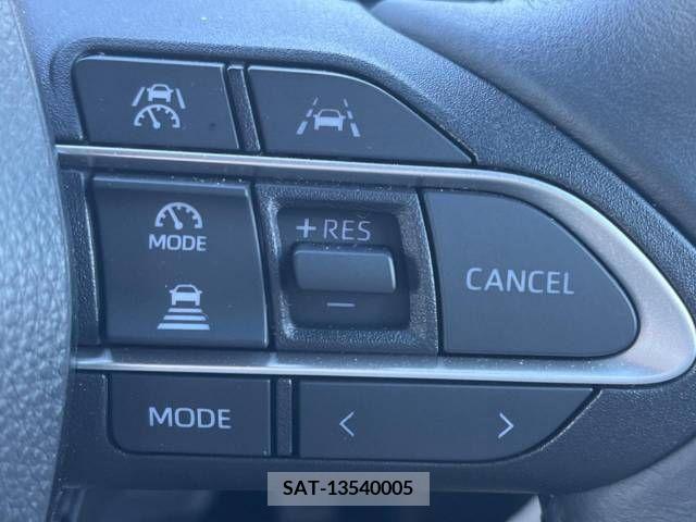 Toyota VOXY 2023-05 208085-3
