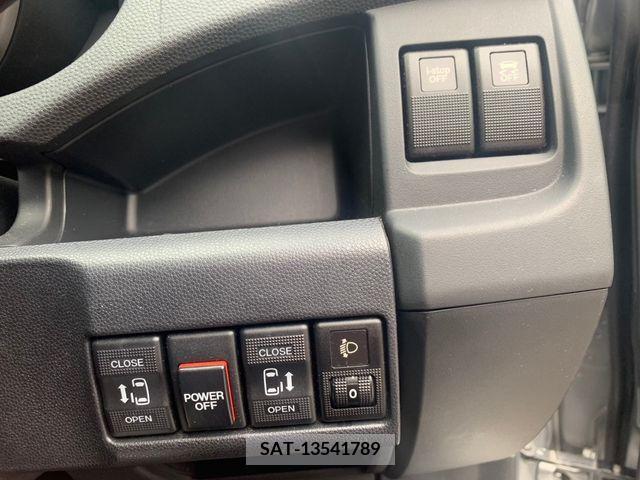 Mazda PREMACY 2013-05 281686-11