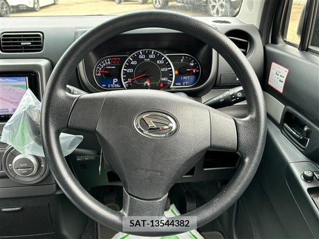 Daihatsu MOVE CONTE CUSTOM 2015-02 328071-19