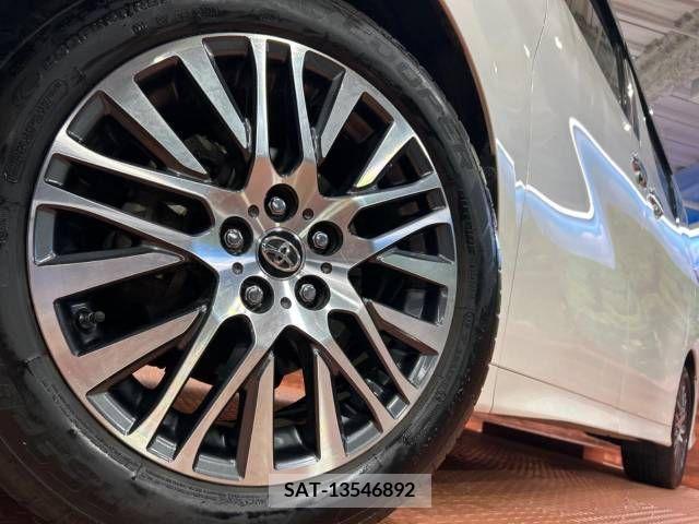 Toyota ALPHARD 2015-07 280439-13