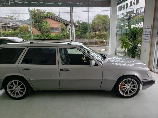 Mercedes Benz M-CLASS 1992-02 4075-5