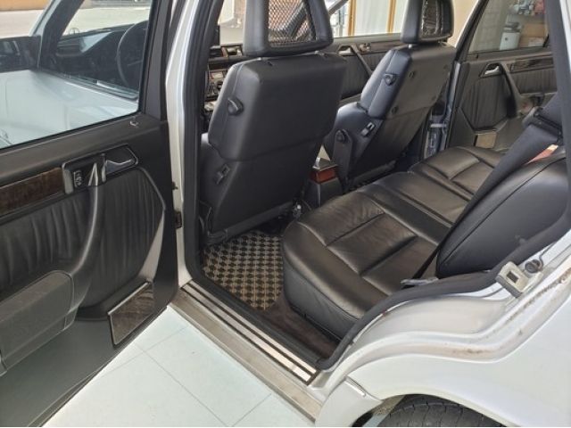 Mercedes Benz M-CLASS 1992-02 4075-24