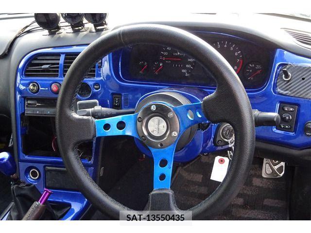 Nissan SKYLINE COUPE 1996-03 202597-6