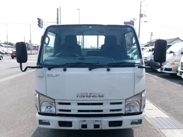 Isuzu ELF TRUCK 2013-06 6803-1