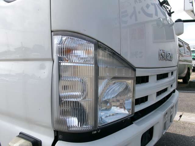 Isuzu ELF TRUCK 2013-06 6803-15