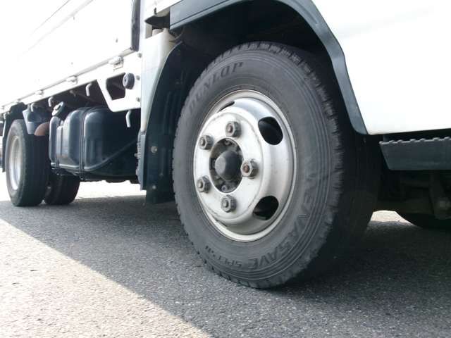 Isuzu ELF TRUCK 2013-06 6803-11