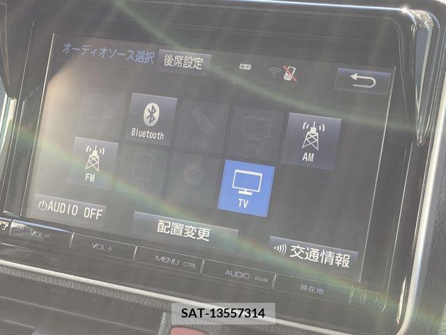 Toyota NOAH HYBRID 2014-09 347341-8