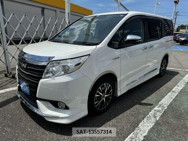Toyota NOAH HYBRID 2014-09 347341-0