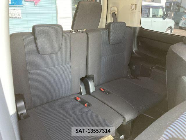 Toyota NOAH HYBRID 2014-09 347341-4