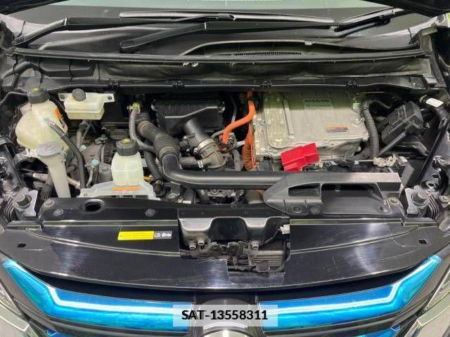 Nissan SERENA 2019-01 325007-18