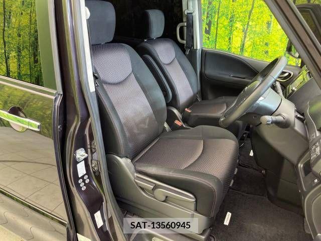 Nissan SERENA 2012-03 256039-8