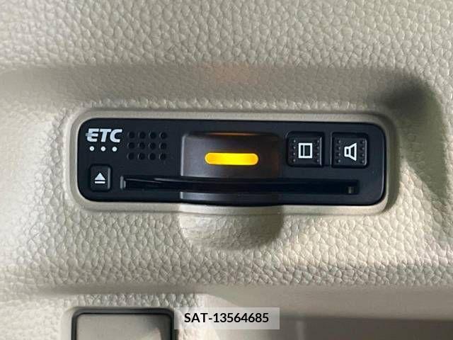 Honda N BOX 2018-06 278732-7