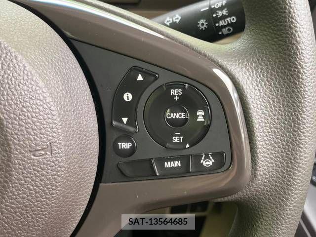 Honda N BOX 2018-06 278732-6
