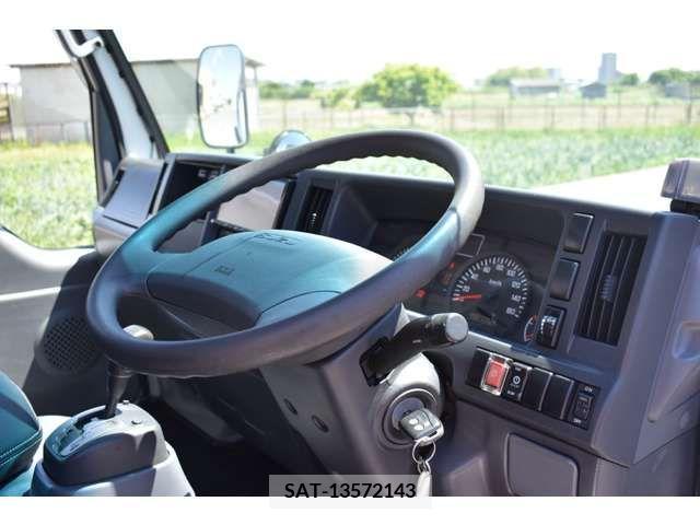 Isuzu ELF TRUCK 2016-03 297066-6
