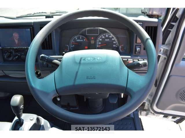 Isuzu ELF TRUCK 2016-03 297066-10