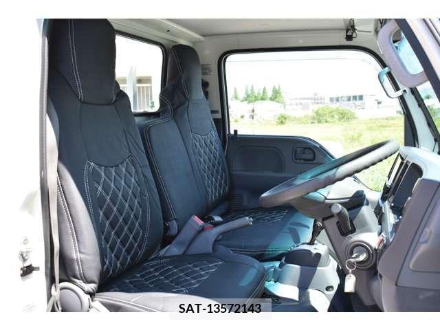 Isuzu ELF TRUCK 2016-03 297066-15