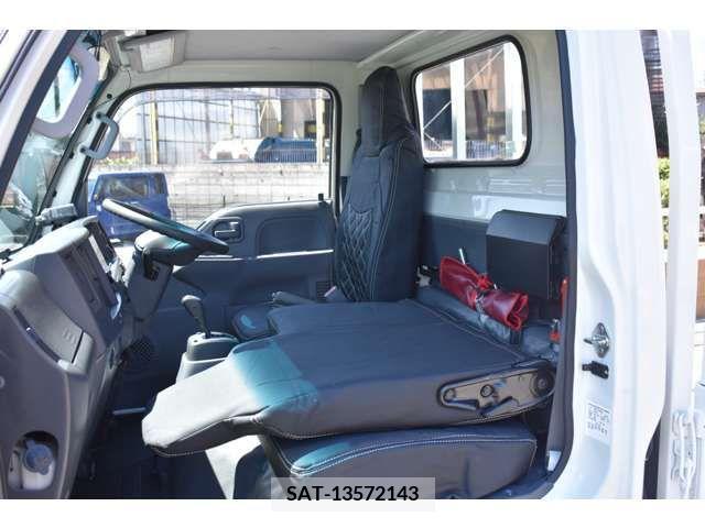 Isuzu ELF TRUCK 2016-03 297066-17