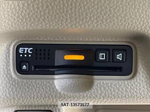 Honda N BOX 2018-04 278565-5
