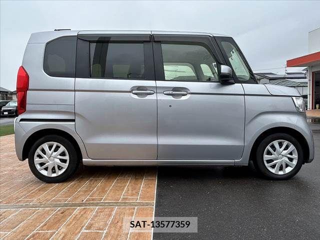 Honda N BOX 2021-04 280600-11