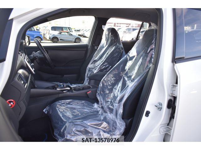 Nissan LEAF 2019-01 324790-16