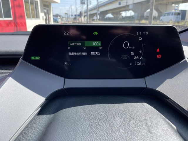Toyota PRIUS 2023-07 9593-18