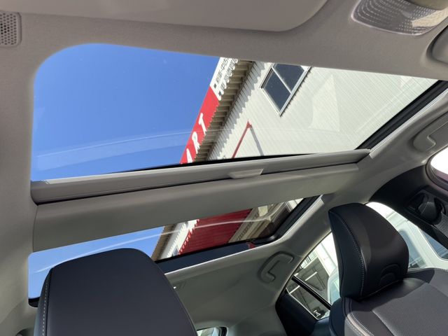 Toyota PRIUS 2023-07 9593-25