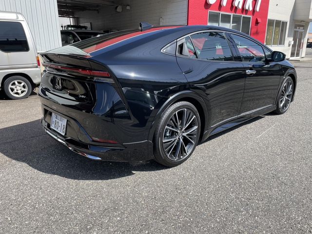 Toyota PRIUS 2023-07 9593-2