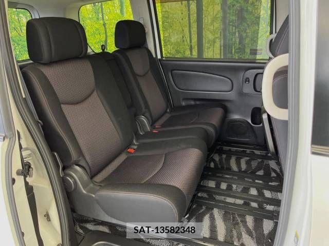 Nissan SERENA 2011-09 324894-9