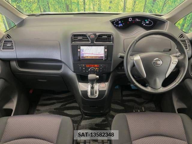 Nissan SERENA 2011-09 324894-1