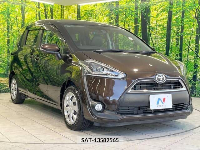Toyota SIENTA 2018-06 378001-17