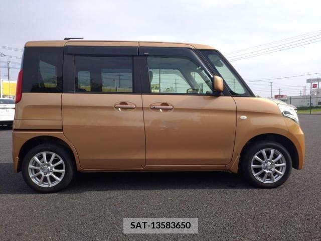 Suzuki SPACIA 2014-01 285651-11